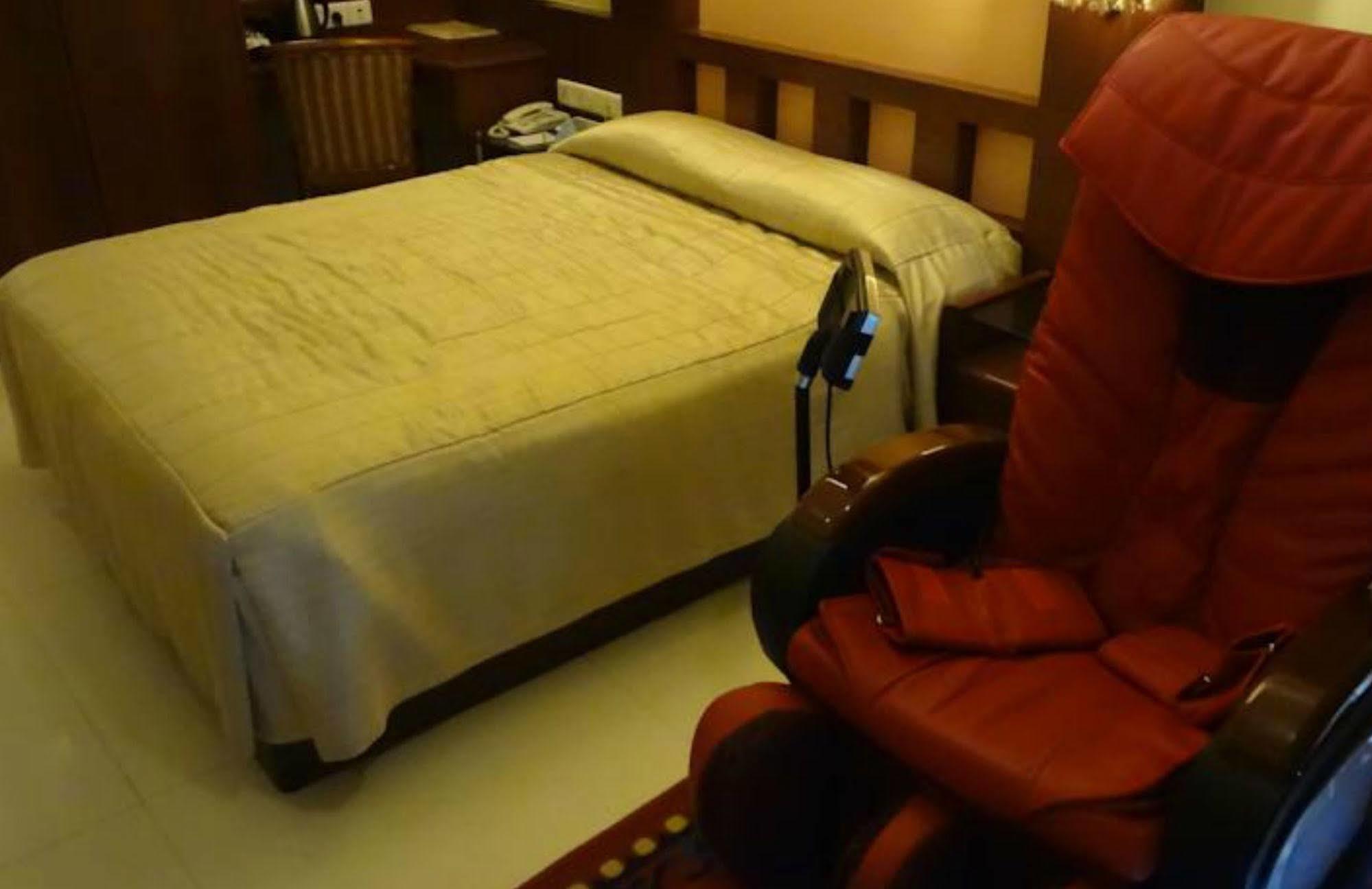 Fabhotel Shubhangan - Nr Bandra Мумбаи Экстерьер фото